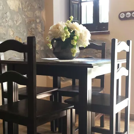 Rurales El Requexu Apartment