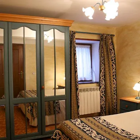Rurales El Requexu Apartment *